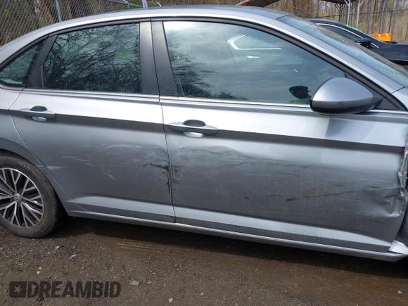 2021 Volkswagen Jetta S z VIN 3VWC57BUXMM048600, wystawiony jako IAAI lot #41956222 z przebiegiem 59 870 mil mil oraz . Historia ofert i sprzedaży dostępna na DreamBid. Obrazek 17.