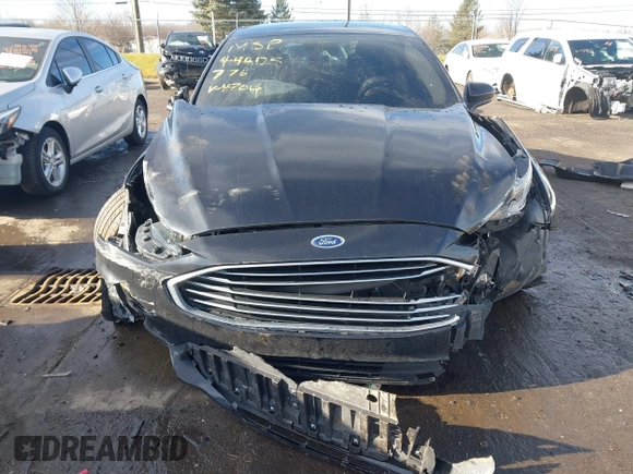 2020 Ford Fusion SE with VIN 3FA6P0HDXLR164704, listed as a IAAI auction lot 41190079 with 55,373 mi miles and . Bid and sale history available at carsss.com. Image 12.