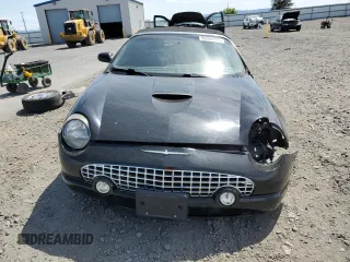 2002 Ford Thunderbird Hardtop Premium z VIN 1FAHP60A92Y117614, wystawiony jako Copart lot #59344735 z przebiegiem 83 723 mil mil oraz Szkoda całkowita • Salvage title. Historia ofert i sprzedaży dostępna na DreamBid. Obrazek 5.