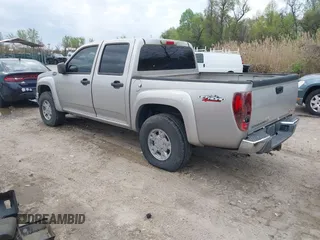 2007 GMC Canyon SLE2 with VIN 1GTDT13E978120901, listed as a IAAI auction lot 42036924 with 187,341 mi miles. Bid and sale history available at carsss.com. Image 3.