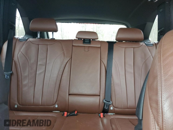 2015 BMW X5 xDrive35i z VIN 5UXKR0C55F0P14686, wystawiony jako Copart lot #54490445 z przebiegiem 160 743 mil mil oraz Czysty tytuł • Clean title. Historia ofert i sprzedaży dostępna na DreamBid. Obrazek 10.