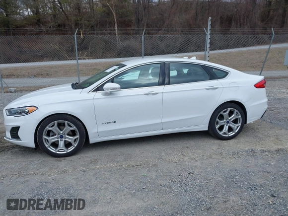 2019 Ford Fusion Hybrid SEL with VIN 3FA6P0MU3KR189612, listed as a IAAI auction lot 41422745 with 95,130 mi miles. Bid and sale history available at carsss.com. Image 14.
