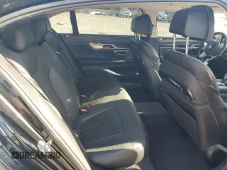 2017 BMW 7 Series 740i with VIN WBA7E2C57HG739482, listed as a Copart auction lot 53652145 with 102,418 mi miles and Salvage title. Bid and sale history available at DreamBid. Image 10.