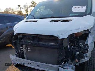 2019 Ford Transit with VIN 1FTYR1YM8KKB35286, listed as a IAAI auction lot 41296409 with 51,489 mi miles and . Bid and sale history available at DreamBid. Image 12.