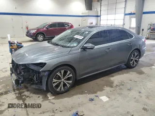 2021 Volkswagen Passat SE z VIN 1VWSA7A34MC010023, wystawiony jako Copart lot #55831605 z przebiegiem 105 235 mil mil oraz Szkoda całkowita • Salvage title. Historia ofert i sprzedaży dostępna na DreamBid. Obrazek 1.