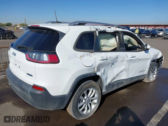 2020 Jeep Cherokee Latitude with VIN 1C4PJLCB8LD619274, listed as a IAAI auction lot 40946962 with 10,830 mi miles. Bid and sale history available at carsss.com. Image 4.