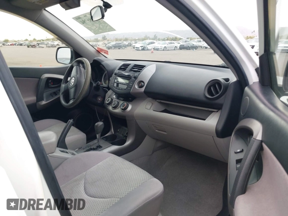 2007 Toyota RAV4 with VIN JTMZK33V576006099, listed as a IAAI auction lot 41286794 with 121,597 mi miles. Bid and sale history available at carsss.com. Image 5.