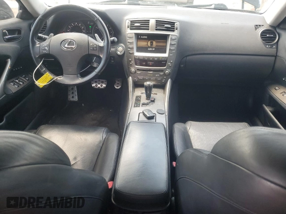 2006 Lexus IS 350 z VIN JTHBE262862003903, wystawiony jako Copart lot #55817035 z przebiegiem 153 965 mil mil oraz Szkoda całkowita • Salvage title. Historia ofert i sprzedaży dostępna na DreamBid. Obrazek 8.