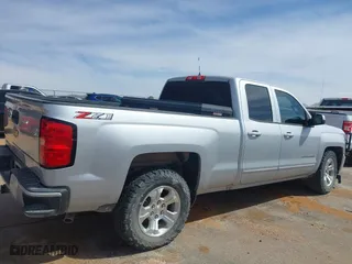 2018 Chevrolet Silverado 1500 LT with VIN 1GCVKREC9JZ379536, listed as a IAAI auction lot 41911896 with 116,582 mi miles. Bid and sale history available at carsss.com. Image 13.