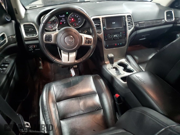 2011 Jeep Grand Cherokee Laredo with VIN 1J4RR4GG3BC632218, listed as a Copart auction lot 53311005 with 177,297 mi miles and Salvage Title. Bid and sale history available at carsss.com. Image 8.
