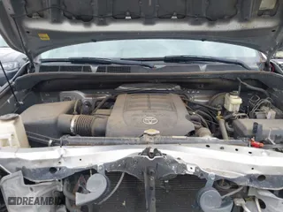 2011 Toyota Tundra 2WD Truck with VIN 5TFRY5F13BX105493, listed as a IAAI auction lot 41340567 with 119,259 mi miles. Bid and sale history available at carsss.com. Image 10.