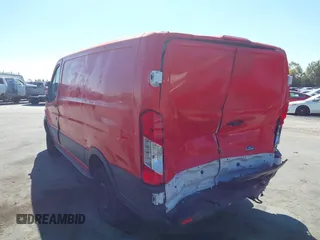 2019 Ford Transit with VIN 1FTYE1YMXKKA80772, listed as a IAAI auction lot 39910159 with 117,427 mi miles. Bid and sale history available at carsss.com. Image 3.