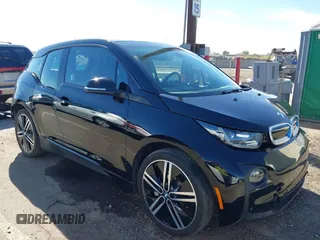 2016 BMW i3 z VIN WBY1Z2C51GV556942, wystawiony jako IAAI lot #40681795 z przebiegiem 56 886 mil mil oraz . Historia ofert i sprzedaży dostępna na DreamBid. Obrazek 1.