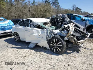 2020 Nissan Altima 2.5 SR with VIN 1N4BL4CV6LC142733, listed as a Copart auction lot 48679675 with 0 mi miles and Salvage Title. Bid and sale history available at carsss.com. Image 4.