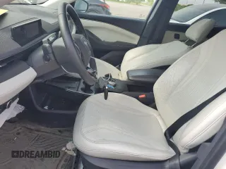 2022 Ford Mustang Mach-E Premium z VIN 3FMTK3SU3NMA53249, wystawiony jako Copart lot #58983555 z przebiegiem 68 909 mil mil oraz Szkoda całkowita • Salvage title. Historia ofert i sprzedaży dostępna na DreamBid. Obrazek 7.