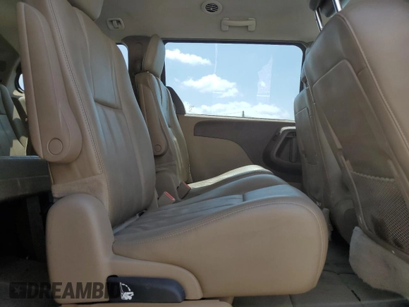 2014 Chrysler Town & Country Touring with VIN 2C4RC1BG0ER174758, listed as a Copart auction lot 59584065 with 192,965 mi miles and Salvage title. Bid and sale history available at DreamBid. Image 11.