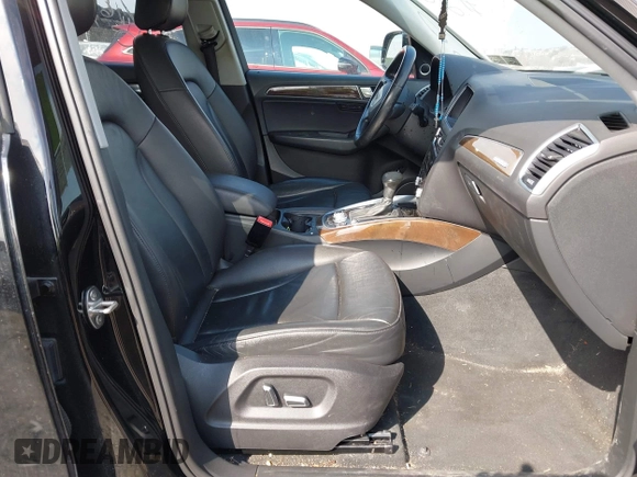 2016 Audi Q5 Premium Plus with VIN WA1L2AFP5GA036606, listed as a IAAI auction lot 41696026 with 102,893 mi miles. Bid and sale history available at carsss.com. Image 5.