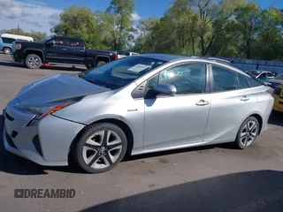 2017 Toyota Prius Two with VIN JTDKBRFU1H3029745, listed as a IAAI auction lot 42091613 with 222,115 mi miles. Bid and sale history available at carsss.com. Image 15.