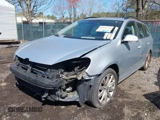 2013 Volkswagen Jetta SportWagen S with VIN 3VWPP7AJ2DM693289, listed as a IAAI auction lot 41859724 with 124,096 mi miles. Bid and sale history available at carsss.com. Image 6.