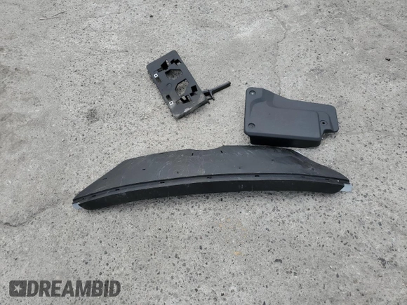 2025 Lexus ES 350 z VIN 58ACZ1B15SU192014, wystawiony jako Copart lot #58433695 z przebiegiem 4 158 mil mil oraz Szkoda całkowita • Salvage title. Historia ofert i sprzedaży dostępna na DreamBid. Obrazek 12.