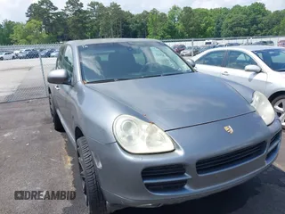 2006 Porsche Cayenne z VIN WP1AA29P36LA26370, wystawiony jako IAAI lot #42301206 z przebiegiem 163 178 mil mil oraz . Historia ofert i sprzedaży dostępna na DreamBid. Obrazek 1.