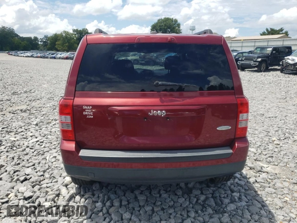 2016 Jeep Patriot High Altitude with VIN 1C4NJPFA5GD615125, listed as a Copart auction lot 64903455 with 185,156 mi miles and Clean title. Bid and sale history available at DreamBid. Image 6.