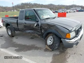 2004 Ford Ranger XL Fleet with VIN 1FTZR45E44PA98410, listed as a IAAI auction lot 41813636 with 248,007 mi miles. Bid and sale history available at carsss.com. Image 1.