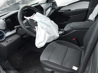 2025 Chevrolet Trax LT with VIN KL77LHEP8SC080334, listed as a IAAI auction lot 41662374 with 4,523 mi miles. Bid and sale history available at carsss.com. Image 5.