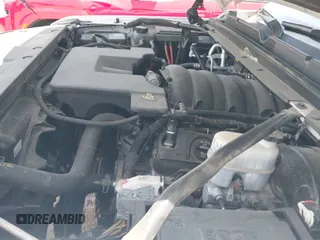 2019 Chevrolet Suburban LT z VIN 1GNSCHKC2KR294660, wystawiony jako IAAI lot #42833974 z przebiegiem 80 662 mil mil oraz . Historia ofert i sprzedaży dostępna na DreamBid. Obrazek 20.