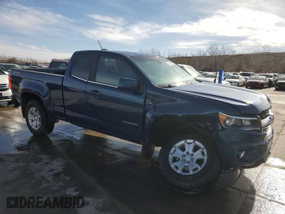 2019 Chevrolet Colorado 4WD LT with VIN 1GCHTCEN1K1124100, listed as a Copart auction lot 48558675 with 25,865 mi miles and Salvage Title. Bid and sale history available at carsss.com. Image 4.
