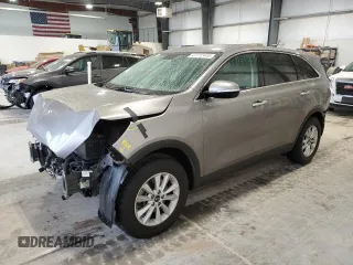 2019 Kia Sorento LX with VIN 5XYPG4A33KG500743, listed as a Copart auction lot 47312445 with 54,743 mi miles and Clean Title. Bid and sale history available at carsss.com. Image 1.