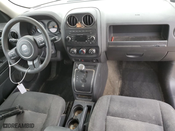2017 Jeep Patriot Sport with VIN 1C4NJPBB2HD104004, listed as a Copart auction lot 73212434 with 154,424 mi miles and Salvage Title. Bid and sale history available at carsss.com. Image 8.