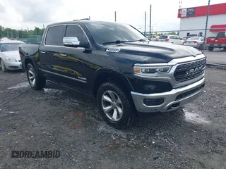 2019 Ram 1500 Limited z VIN 1C6SRFHT5KN503326, wystawiony jako IAAI lot #42084054 z przebiegiem 168 388 mil mil oraz . Historia ofert i sprzedaży dostępna na DreamBid. Obrazek 1.