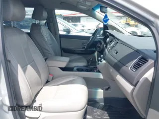 2016 Kia Sedona L with VIN KNDMA5C10G6182399, listed as a IAAI auction lot 42186358 with 102,874 mi miles and . Bid and sale history available at DreamBid. Image 5.