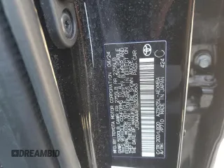 2025 Toyota Crown XLE z VIN JTDAAAAF1S3030863, wystawiony jako Copart lot #50586385 z przebiegiem 21 445 mil mil oraz Szkody całkowita. Historia ofert i sprzedaży dostępna na DreamBid. Obrazek 13.