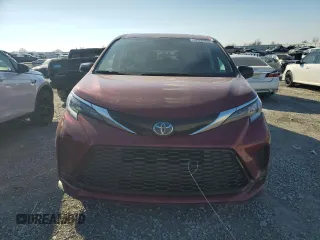 2021 Toyota Sienna XSE with VIN 5TDDRKEC1MS023831, listed as a Copart auction lot 47592975 with 82,378 mi miles and Salvage Title. Bid and sale history available at DreamBid. Image 5.