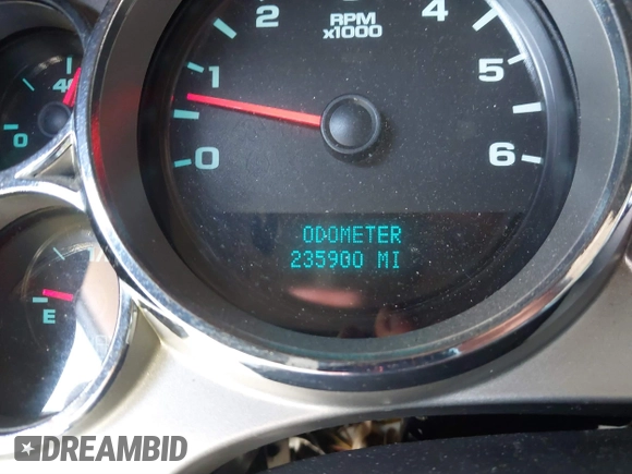 2008 Chevrolet Silverado 1500 1LT with VIN 2GCEC130281145698, listed as a IAAI auction lot 41883409 with 235,900 mi miles and . Bid and sale history available at DreamBid. Image 15.