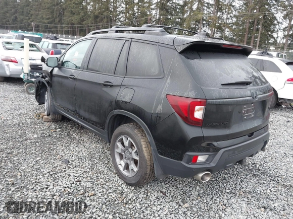 2022 Honda Passport TrailSport z VIN 5FNYF8H63NB001094, wystawiony jako IAAI lot #41765935 z przebiegiem 44 366 mil mil oraz . Historia ofert i sprzedaży dostępna na DreamBid. Obrazek 3.