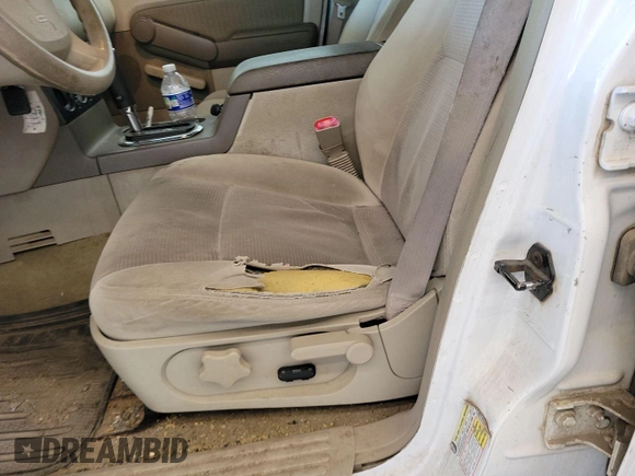2006 Ford Explorer XLS with VIN 1FMEU62E56UA53571, listed as a IAAI auction lot 42677837 with 109,769 mi miles and . Bid and sale history available at DreamBid. Image 4.