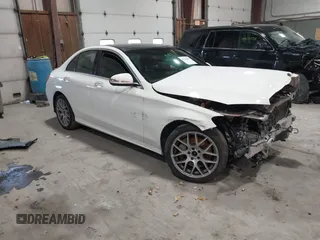 2015 Mercedes-Benz C-Class C 400 with VIN 55SWF6GB7FU035307, listed as a IAAI auction lot 41546482 with 165,945 mi miles. Bid and sale history available at carsss.com. Image 1.