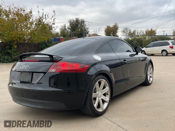 2009 Audi TT z VIN TRUJF38J891014744, wystawiony jako Copart lot #83109504 z przebiegiem 110 024 mil mil oraz Czysty tytuł • Clean title. Historia ofert i sprzedaży dostępna na DreamBid. Obrazek 4.