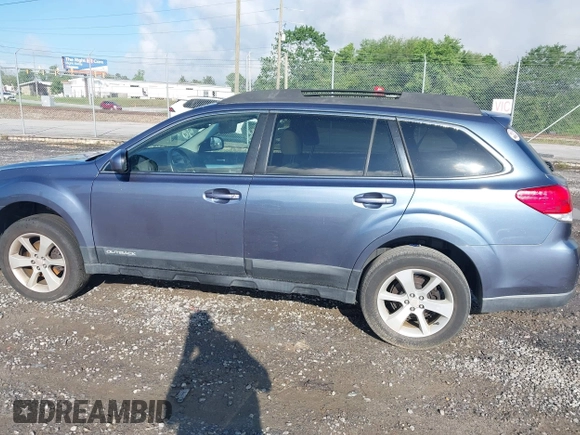 2013 Subaru Outback Premium z VIN 4S4BRCCC9D3314946, wystawiony jako IAAI lot #42327563 z przebiegiem 103 452 mil mil oraz . Historia ofert i sprzedaży dostępna na DreamBid. Obrazek 14.