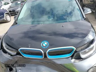 2017 BMW i3 z VIN WBY1Z8C32HV892344, wystawiony jako IAAI lot #42245334 z przebiegiem 48 335 mil mil oraz . Historia ofert i sprzedaży dostępna na DreamBid. Obrazek 10.