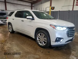 2018 Chevrolet Traverse High Country z VIN 1GNEVKKW4JJ188433, wystawiony jako Copart lot #56977335 z przebiegiem 87 038 mil mil oraz Szkoda całkowita • Salvage title. Historia ofert i sprzedaży dostępna na DreamBid. Obrazek 4.