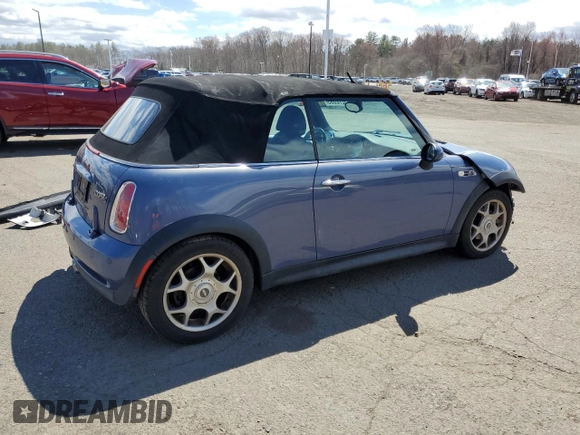2007 MINI Convertible S z VIN WMWRH33507TL95604, wystawiony jako Copart lot #53272395 z przebiegiem 94 957 mil mil oraz Szkoda całkowita • Salvage title. Historia ofert i sprzedaży dostępna na DreamBid. Obrazek 3.