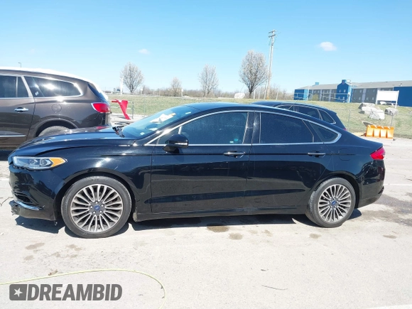 2017 Ford Fusion SE z VIN 3FA6P0HD1HR138693, wystawiony jako IAAI lot #41837634 z przebiegiem 117 638 mil mil oraz . Historia ofert i sprzedaży dostępna na DreamBid. Obrazek 14.