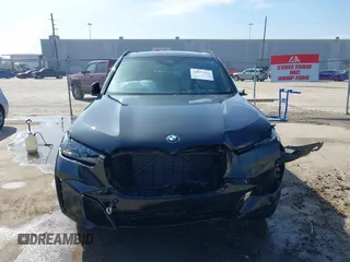 2025 BMW X5 sDrive40i with VIN 5UX13EU02S9Y55556, listed as a IAAI auction lot 41177621 with 272 mi miles. Bid and sale history available at carsss.com. Image 13.