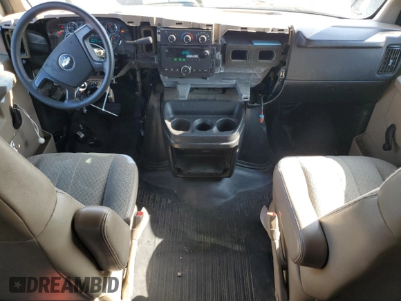 2008 Chevrolet Express Cargo Van with VIN 1GCGG25C581167937, listed as a Copart auction lot 52174855 with 186,959 mi miles and Salvage Title. Bid and sale history available at carsss.com. Image 8.