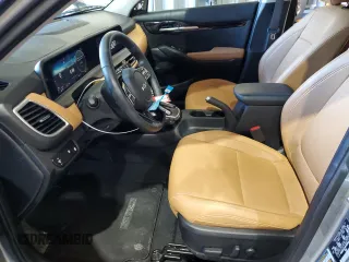 2024 Kia Seltos EX z VIN KNDERCAA4R7661040, wystawiony jako Copart lot #49389835 z przebiegiem 8 373 mil mil oraz Szkoda całkowita • Salvage title. Historia ofert i sprzedaży dostępna na DreamBid. Obrazek 7.