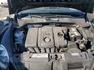 2013 Volkswagen Beetle 50s Edition with VIN 3VW5P7AT8DM801715, listed as a Copart auction lot 57487785 with 107,585 mi miles and Salvage title. Bid and sale history available at DreamBid. Image 11.